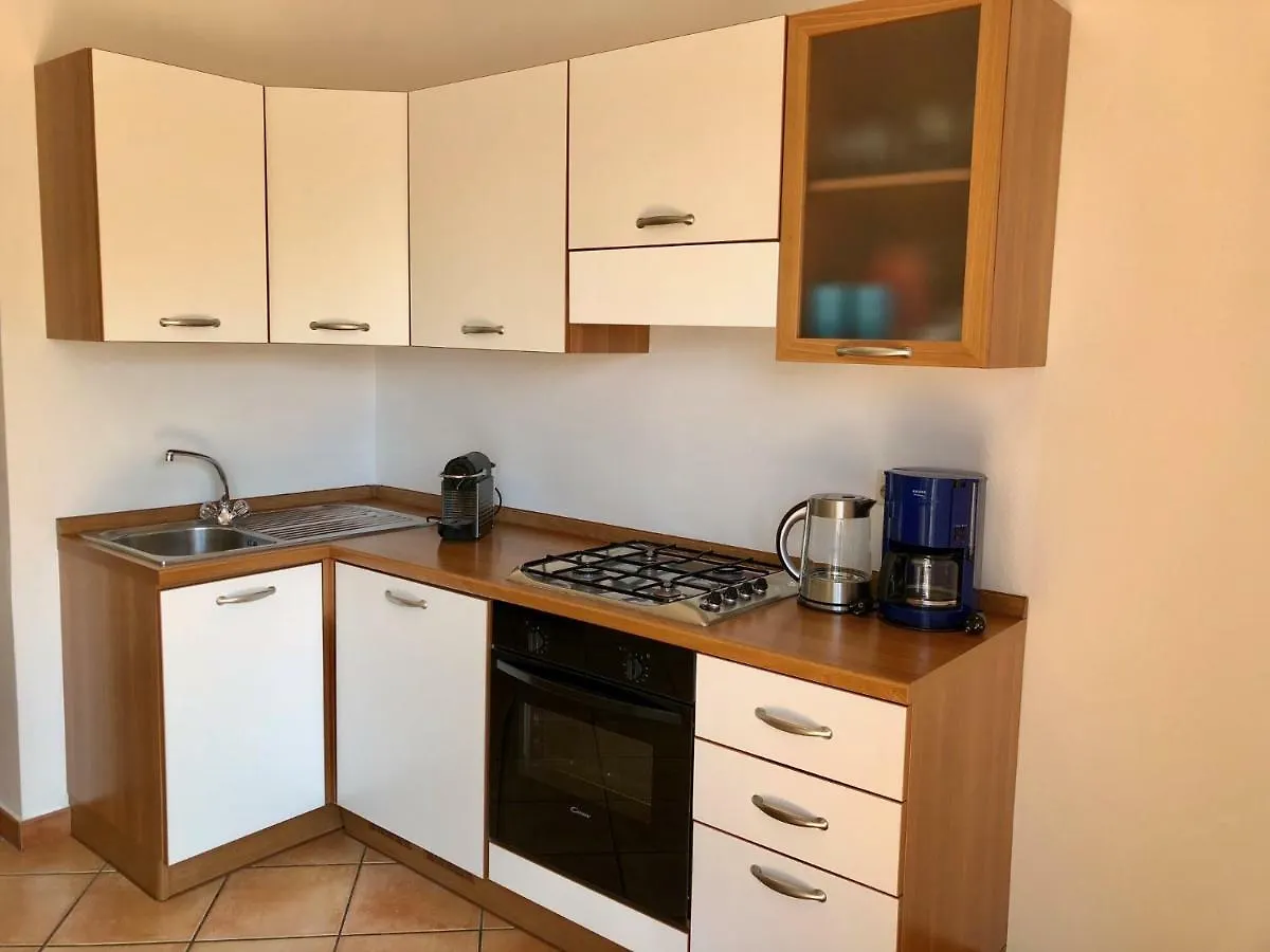 Residenza Ai Ronchi 1 2 6 Aparthotel Maccagno