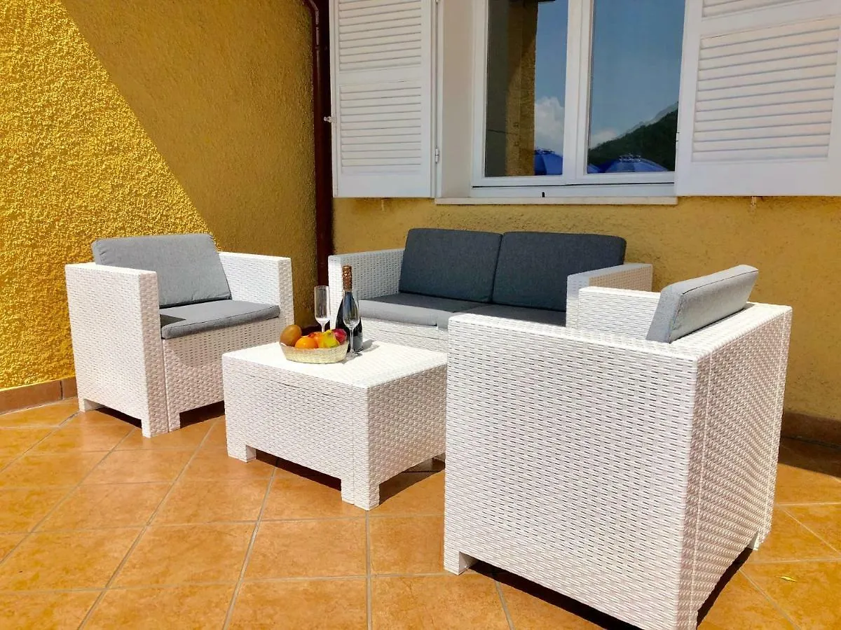 Residenza Ai Ronchi 1 2 6 Aparthotel Maccagno