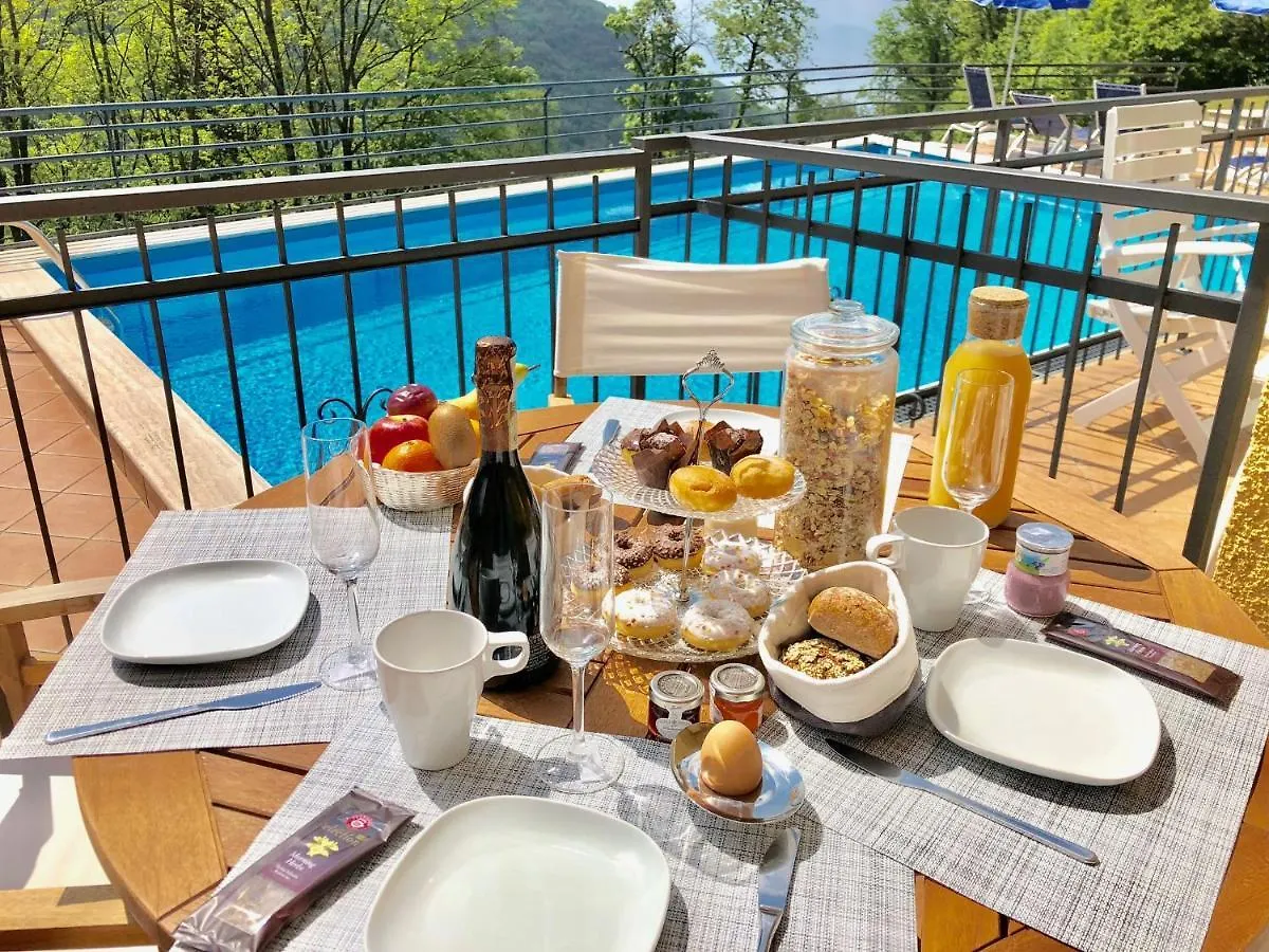 Residenza Ai Ronchi 1 2 6 Aparthotel Maccagno Italy