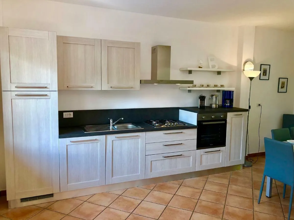 Residenza Ai Ronchi 1 2 6 Aparthotel Maccagno Italy